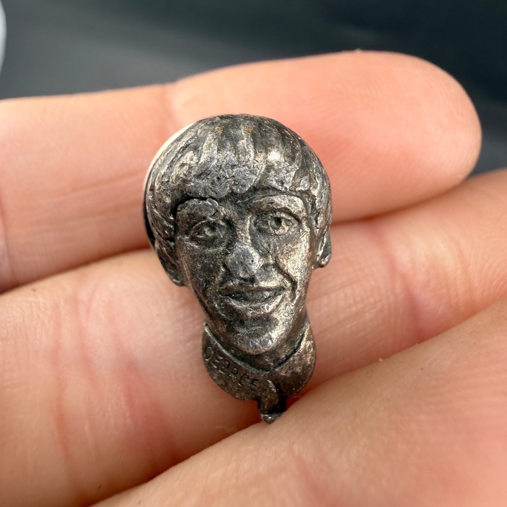 Vintage Signed Ringo Starr Pin Tie Tack Beatles Pewter